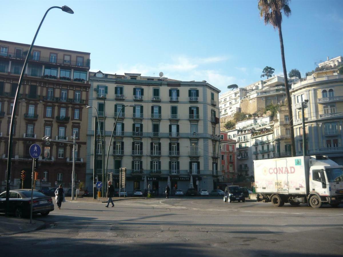 La Stanza Della Sirena Hotel Naples Luaran gambar