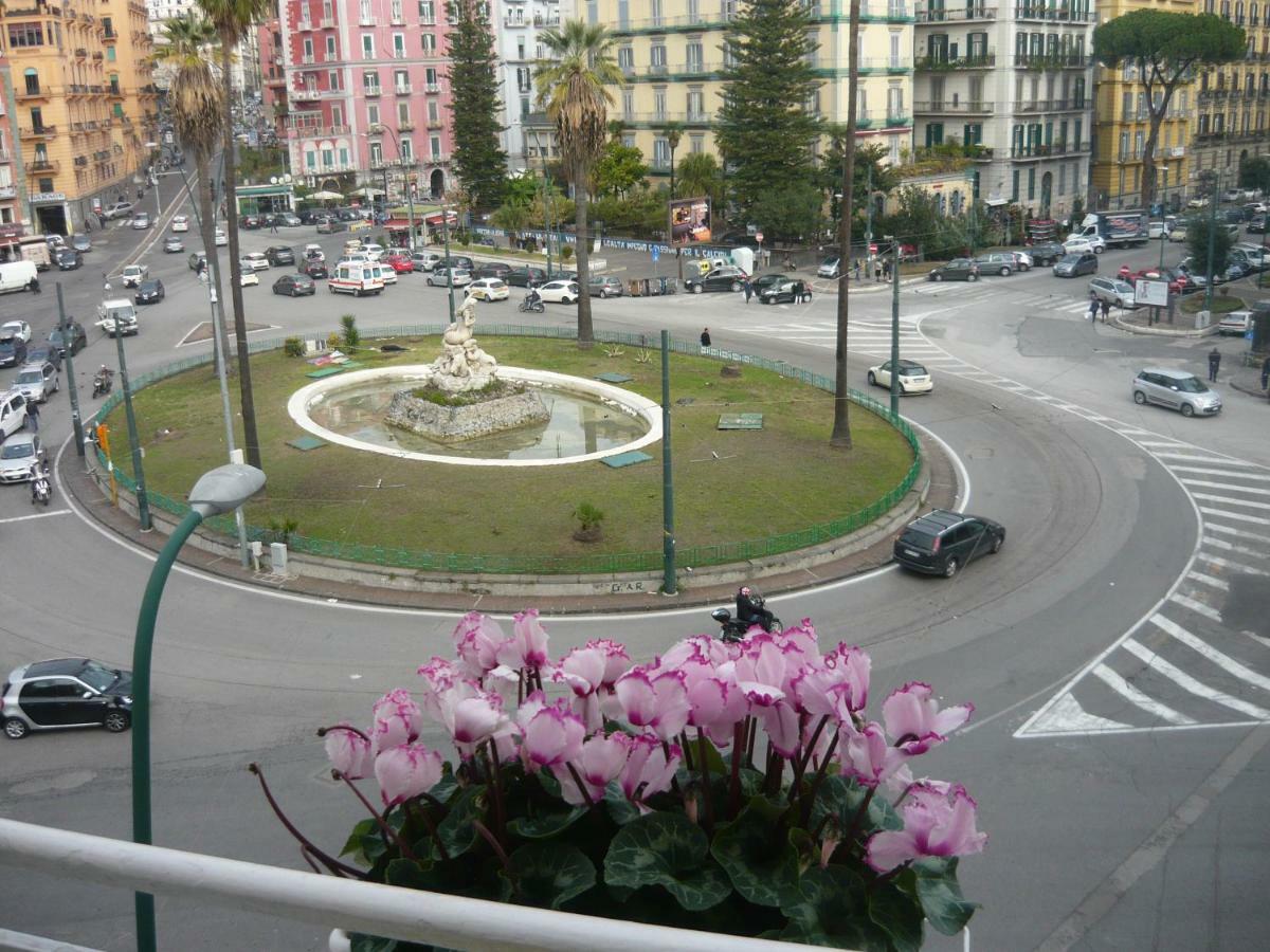 La Stanza Della Sirena Hotel Naples Luaran gambar