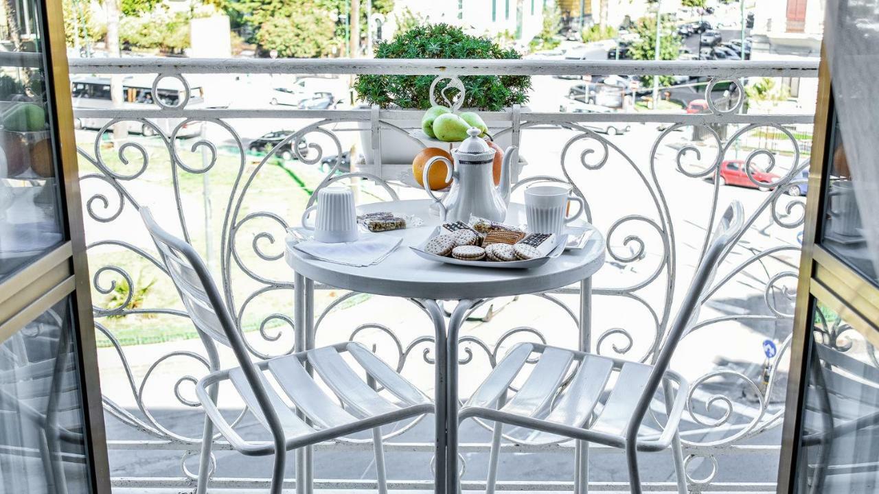 La Stanza Della Sirena Hotel Naples Luaran gambar